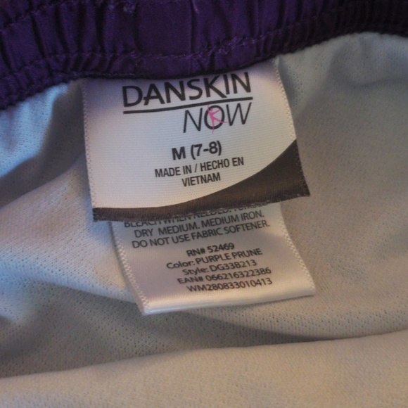 Danskin Girls Athletics Shorts - Picture 2 of 3